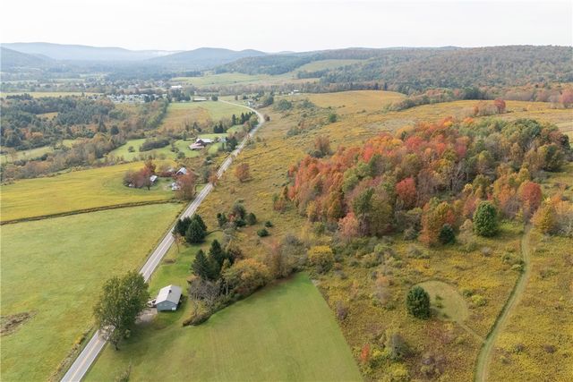 705 County Highway 11, Laurens, NY 13820