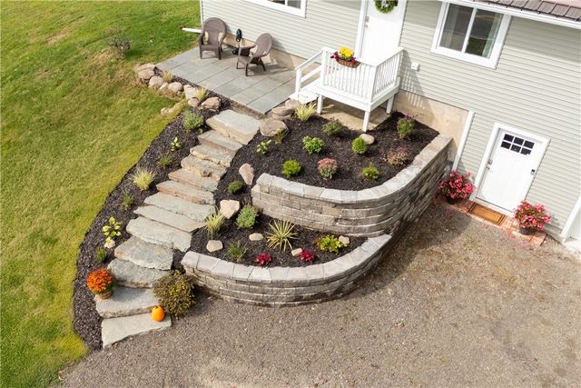 705 County Highway 11, Laurens, NY 13820