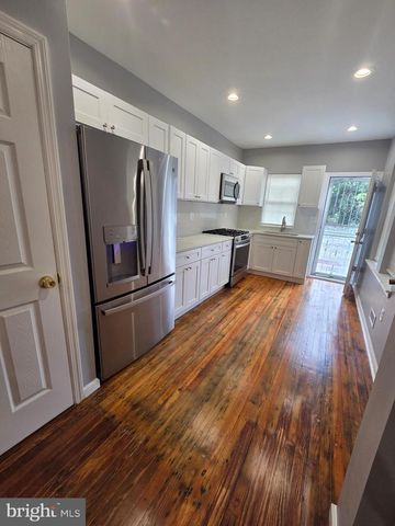 1714 COPE ST, Camden, NJ 08104