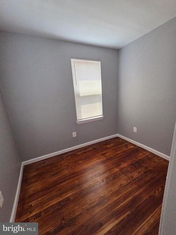 1714 COPE ST, Camden, NJ 08104