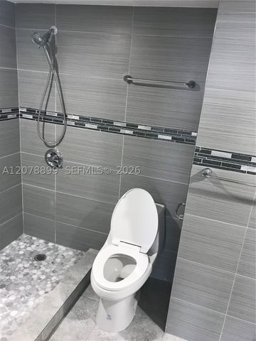 1600 S Ocean Dr 18D, Hollywood, FL 33019