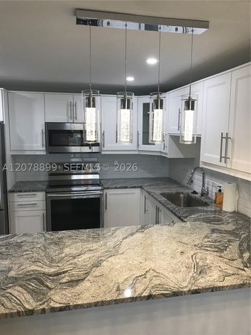 1600 S Ocean Dr 18D, Hollywood, FL 33019