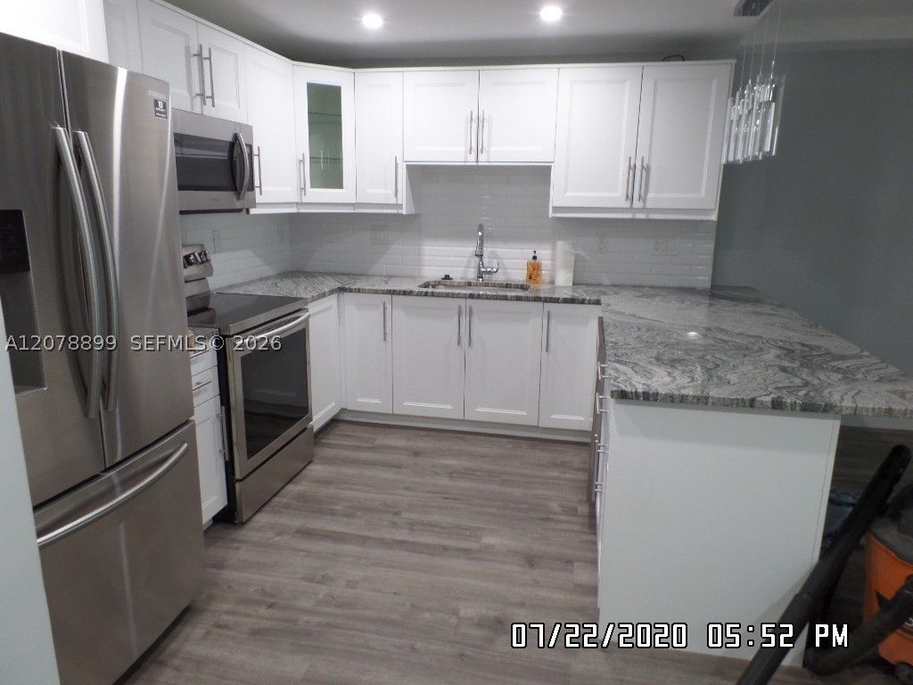 1600 S Ocean Dr 18D, Hollywood, FL 33019