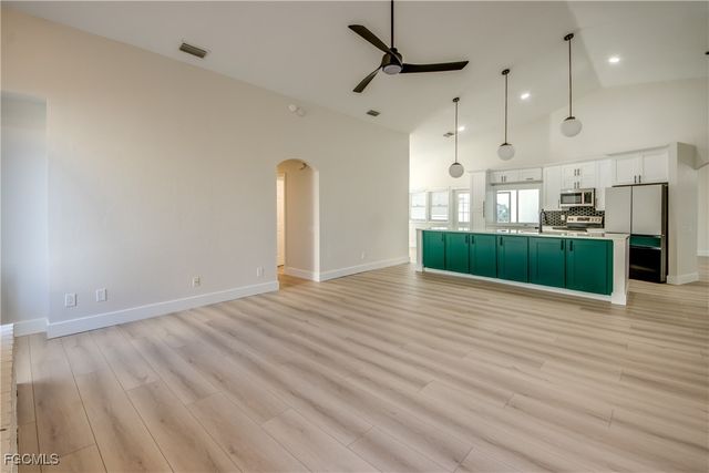 6205 Deer RUN, Fort Myers, FL 33908