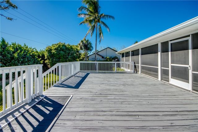 6205 Deer RUN, Fort Myers, FL 33908