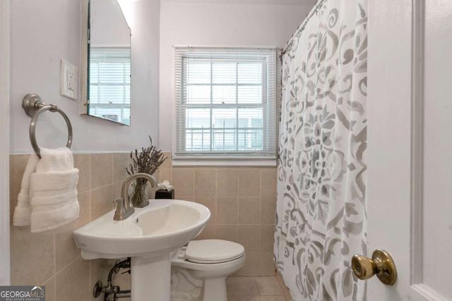 1766 Brewer Boulevard SW, Atlanta, GA 30310