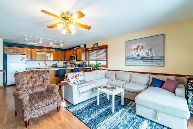 120 Lane 325 Lake James B-2, Angola, IN 46703