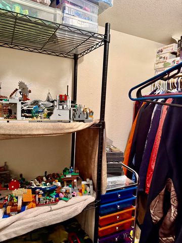 1711 N Oak Grove Avenue, Springfield, MO 65803