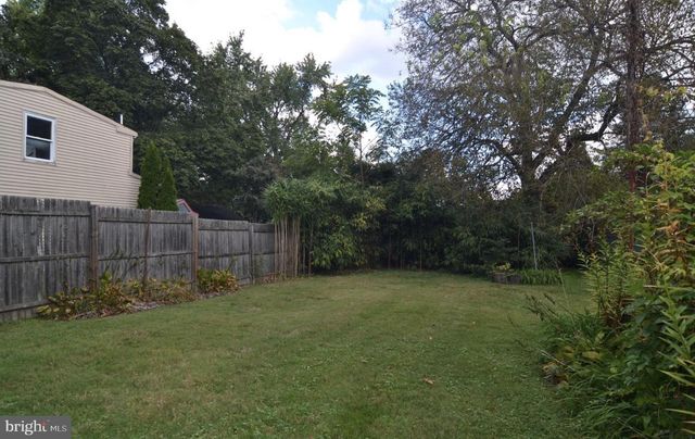 17 W SUMMIT AVE, Haddonfield, NJ 08033
