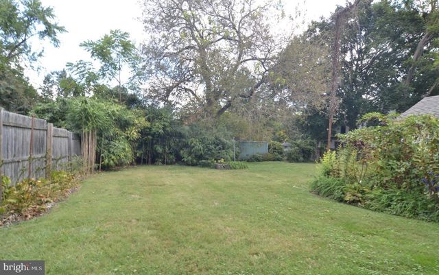 17 W SUMMIT AVE, Haddonfield, NJ 08033