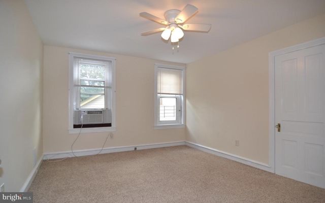 17 W SUMMIT AVE, Haddonfield, NJ 08033