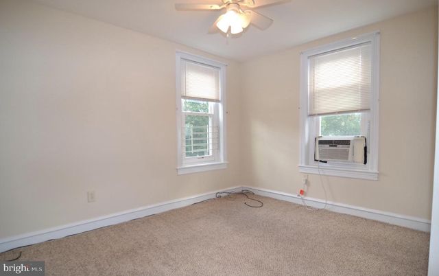 17 W SUMMIT AVE, Haddonfield, NJ 08033