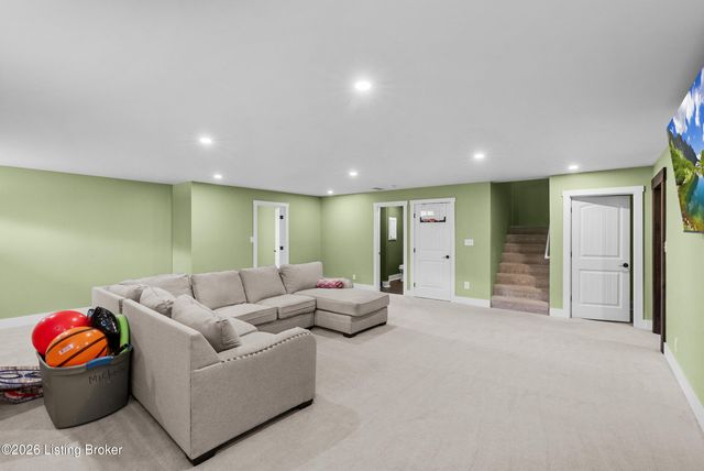 4601 Deerfield Cir, Smithfield, KY 40068