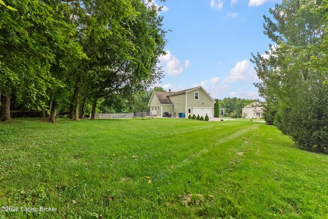 4601 Deerfield Cir, Smithfield, KY 40068