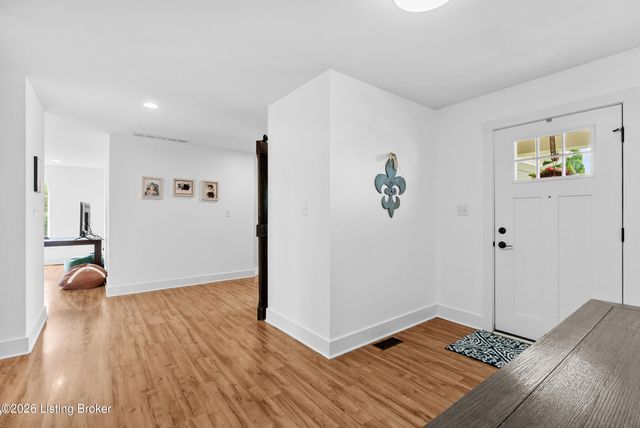 4601 Deerfield Cir, Smithfield, KY 40068