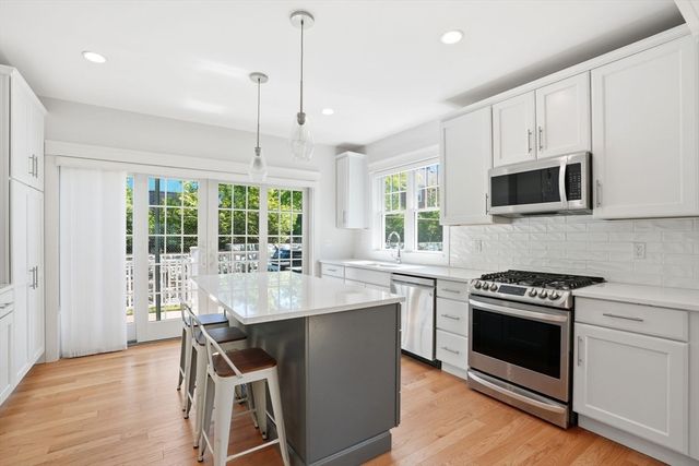 22 Sandy Hill Cir 22, Scituate, MA 02066