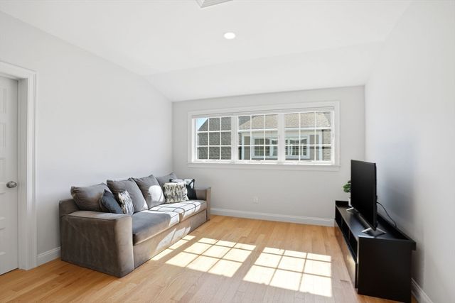 22 Sandy Hill Cir 22, Scituate, MA 02066