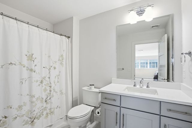 22 Sandy Hill Cir 22, Scituate, MA 02066