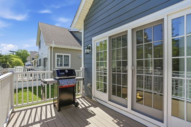 22 Sandy Hill Cir 22, Scituate, MA 02066