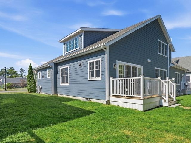 22 Sandy Hill Cir 22, Scituate, MA 02066