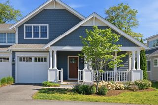 22 Sandy Hill Cir 22, Scituate, MA 02066