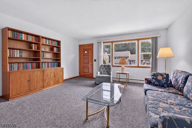88 Princeton Ave, Rahway City, NJ 07065
