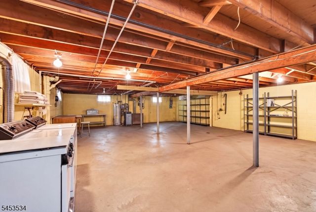 88 Princeton Ave, Rahway City, NJ 07065