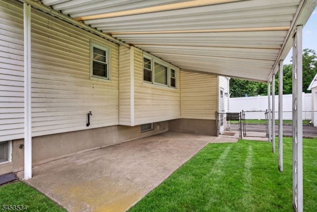 88 Princeton Ave, Rahway City, NJ 07065