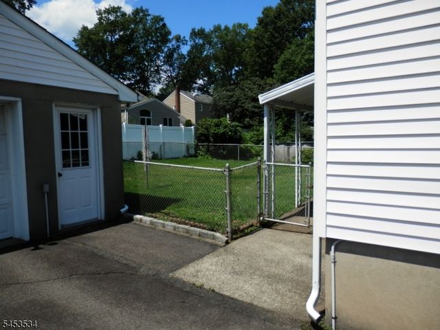 88 Princeton Ave, Rahway City, NJ 07065