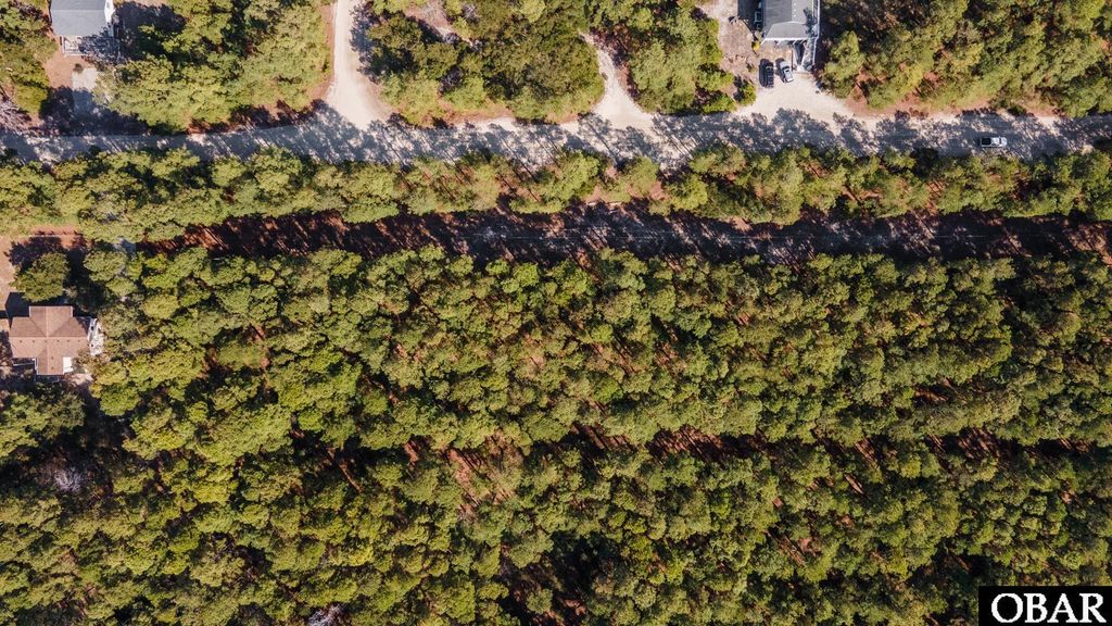 Image 25 of property listing at 2324 Ocean Pearl Road Lot 1, Corolla, NC 27927