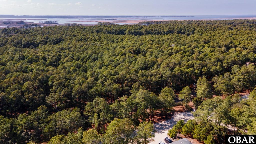 Image 29 of property listing at 2324 Ocean Pearl Road Lot 1, Corolla, NC 27927