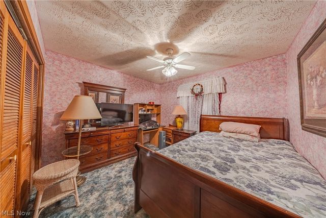 329 Wakefield Drive, Washington, WV 26181
