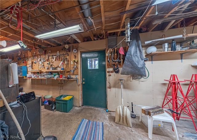 329 Wakefield Drive, Washington, WV 26181