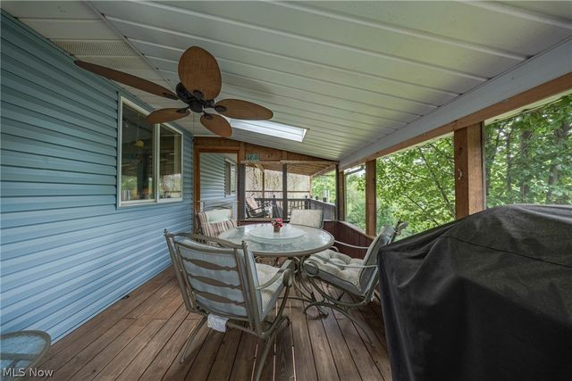 329 Wakefield Drive, Washington, WV 26181