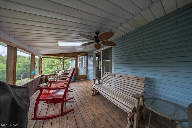 329 Wakefield Drive, Washington, WV 26181