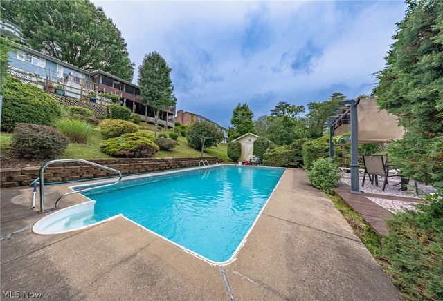 329 Wakefield Drive, Washington, WV 26181
