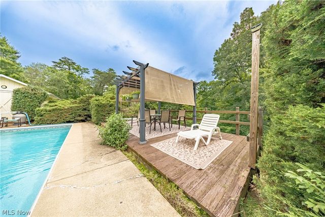 329 Wakefield Drive, Washington, WV 26181