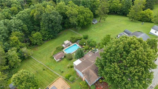 329 Wakefield Drive, Washington, WV 26181