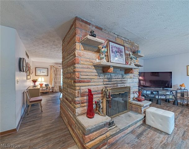 329 Wakefield Drive, Washington, WV 26181