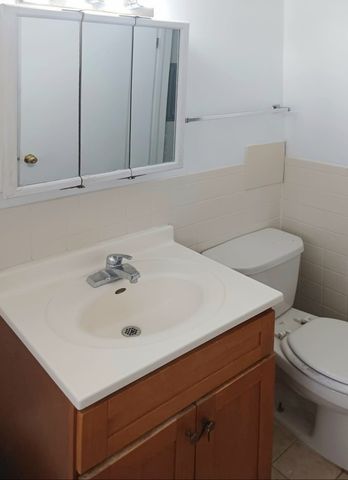 5741 W 35th Street 9, Cicero, IL 60804