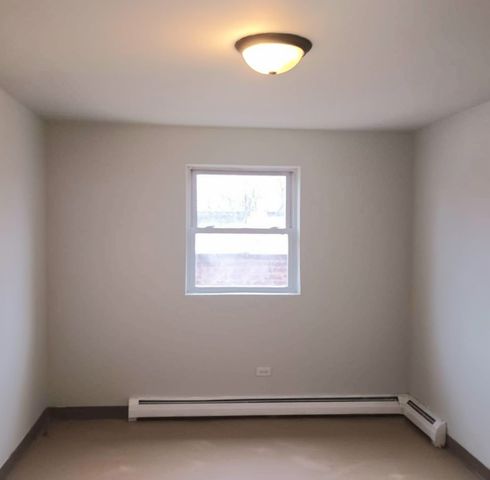 5741 W 35th Street 9, Cicero, IL 60804