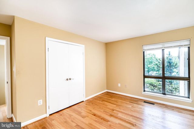 3134 DELBURNE CT, Fairfax, VA 22031