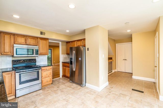 3134 DELBURNE CT, Fairfax, VA 22031