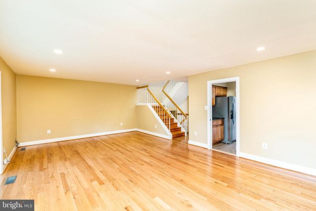 3134 DELBURNE CT, Fairfax, VA 22031