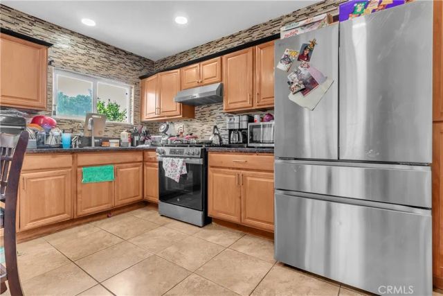 706 W 77th, Los Angeles, CA 90044