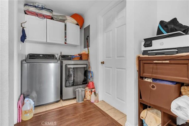 706 W 77th, Los Angeles, CA 90044
