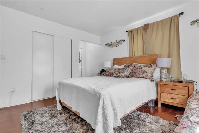 706 W 77th, Los Angeles, CA 90044