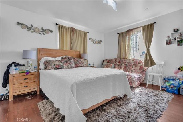 706 W 77th, Los Angeles, CA 90044