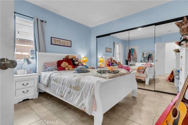 706 W 77th, Los Angeles, CA 90044