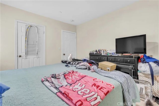 706 W 77th, Los Angeles, CA 90044